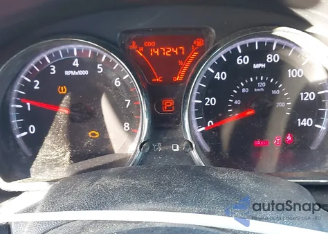 2013 Nissan Versa 1.6 Sv z USA, uszkodzony, nr VIN 3N1CN7AP3DL876902